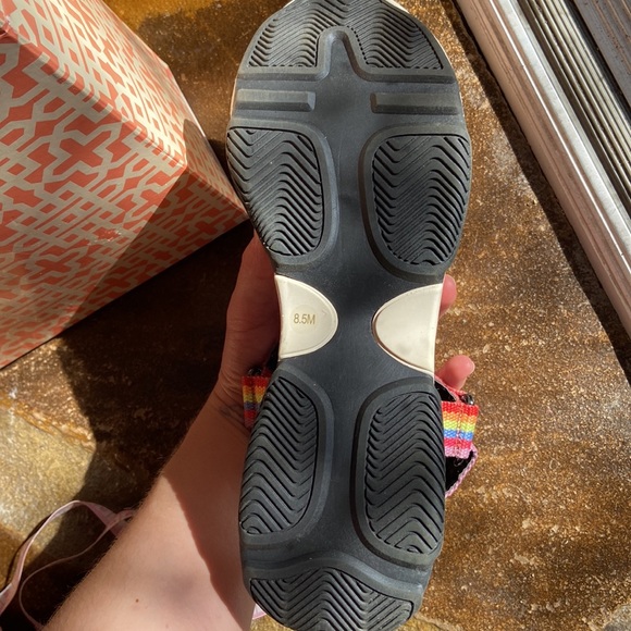 Gianni Bini Straight-Fire Rainbow 8.5 2” 🌈 - Picture 8 of 9